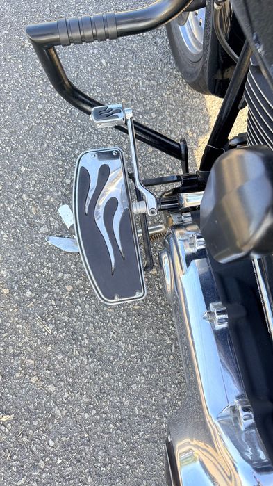 Harley Davidson Fat Boy 2013 equipada, em excelente estado