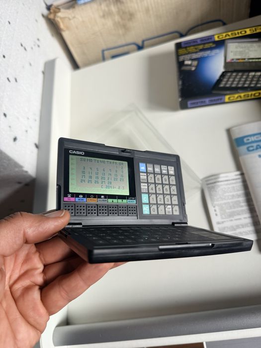 Casio SF 4000  Digital Diary organizer 1988r