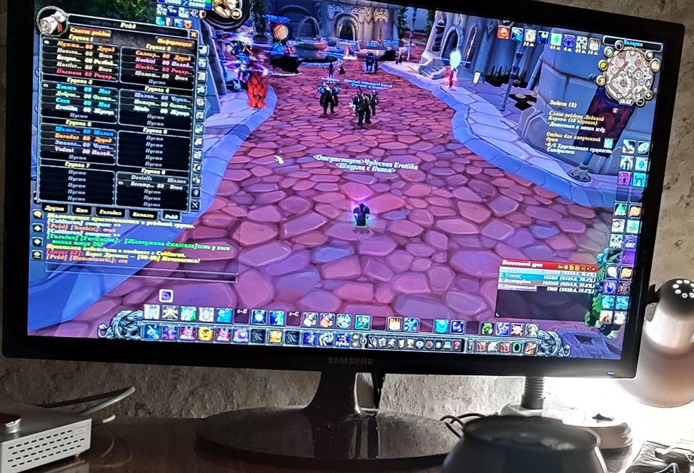 Монитор Samsung 24" S24D300H