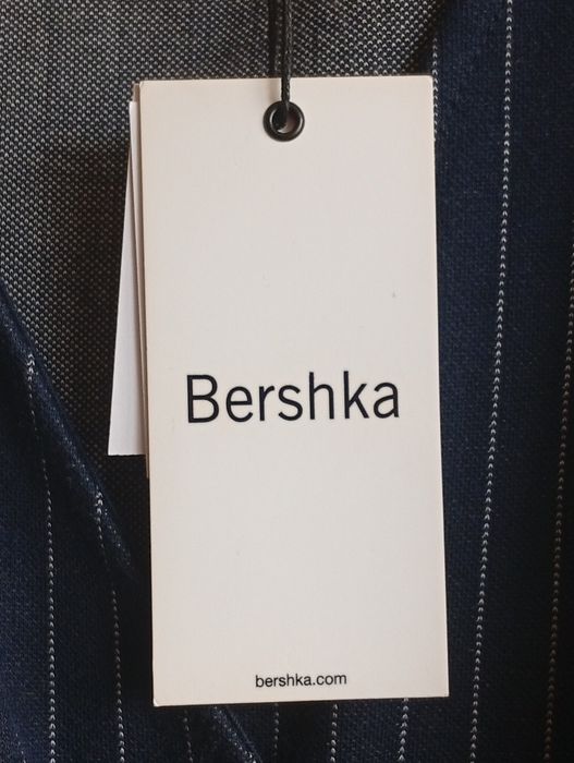 Bershka Новый трикотажный комбинезон