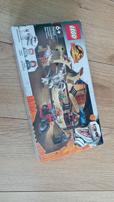 LEGO Park Jurajski, jurasic park, 76945 klocki