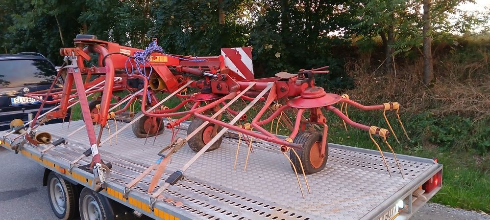 Przetrząsarka Przewracarka Niemeyer hr 521 Hydrauliczne składana