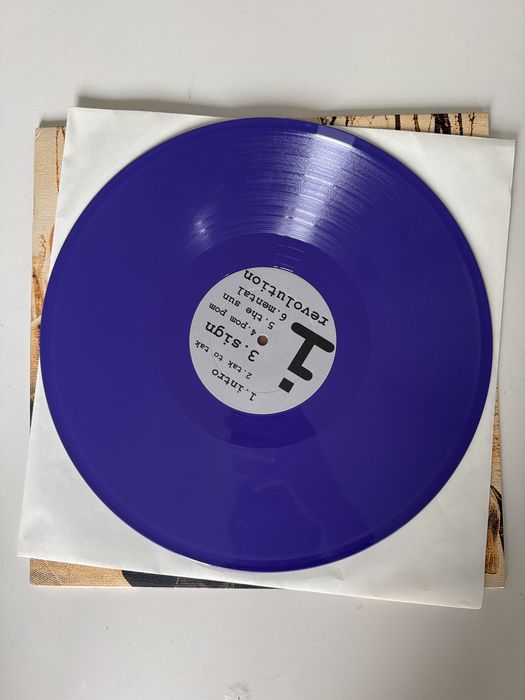 Indios Bravos Mental Revolution winyl violet