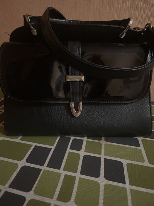 Сумка лак+еко шкірі