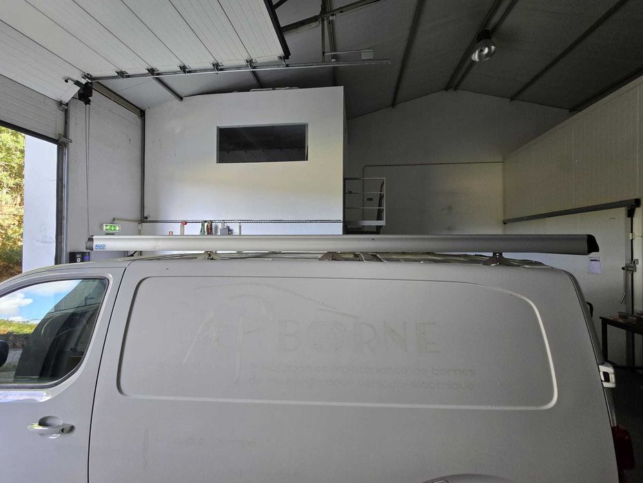 Barras tejadilho + escada aluminio