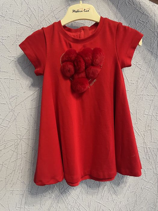 Плаття дитяче,в гарному стані,розмір 104-110