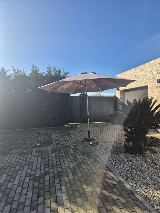 Parasol em muito bom eatado