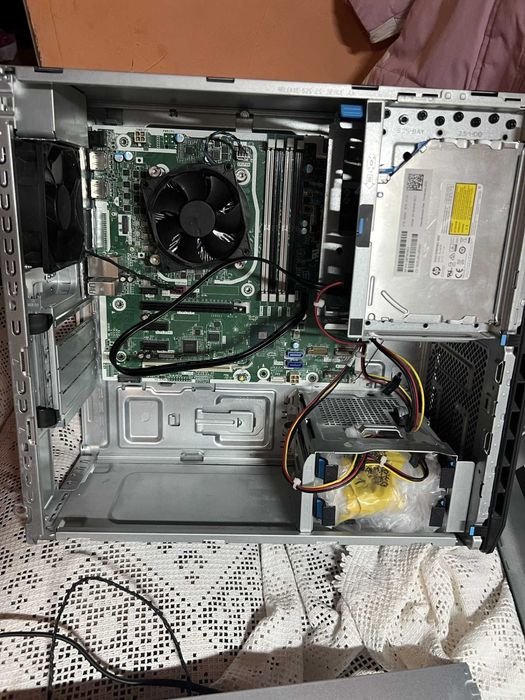 HP Z1 Entry Tower G6 (HP Z2 G6)