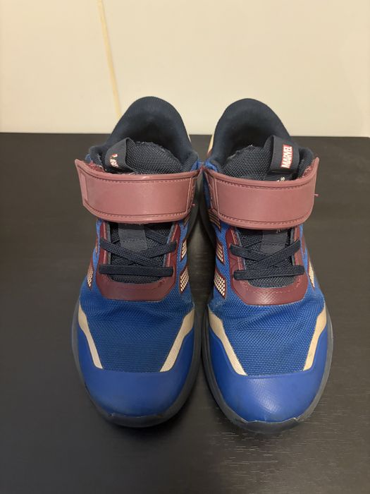Vendo sapatilhas adidas como novas