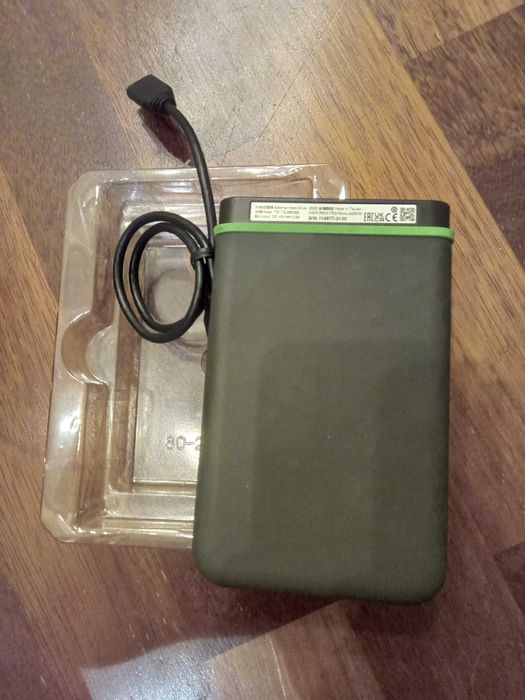 Зовнішній жорсткий диск 1 TB Transcend