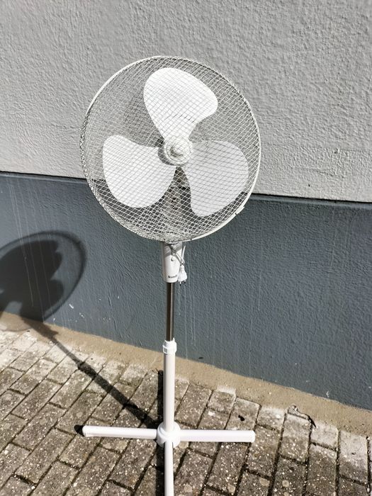 Vendo ventoinha  usada