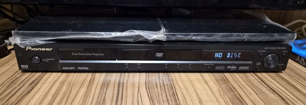 DVD-плеєр Pioneer DV-300