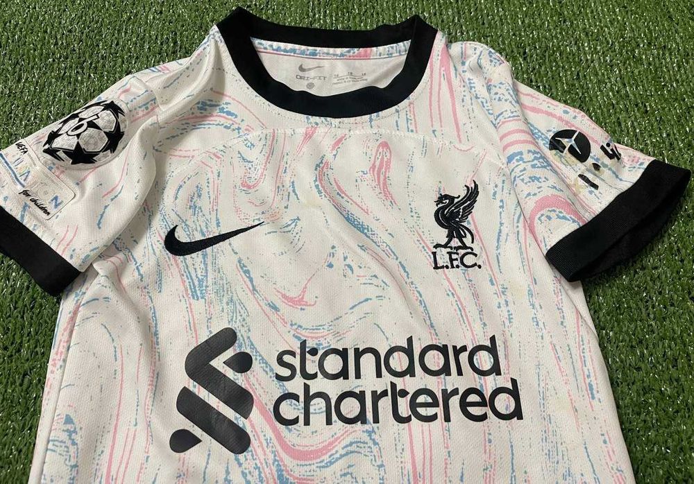 Дитяча футболка Ліверпуль Darwin №27 розмір 16, сезон 2022/23
