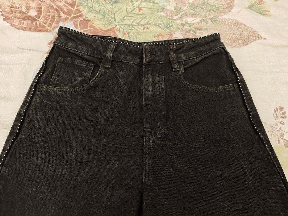 Jeans preto, marca Massimo Dutti, tam. 38
