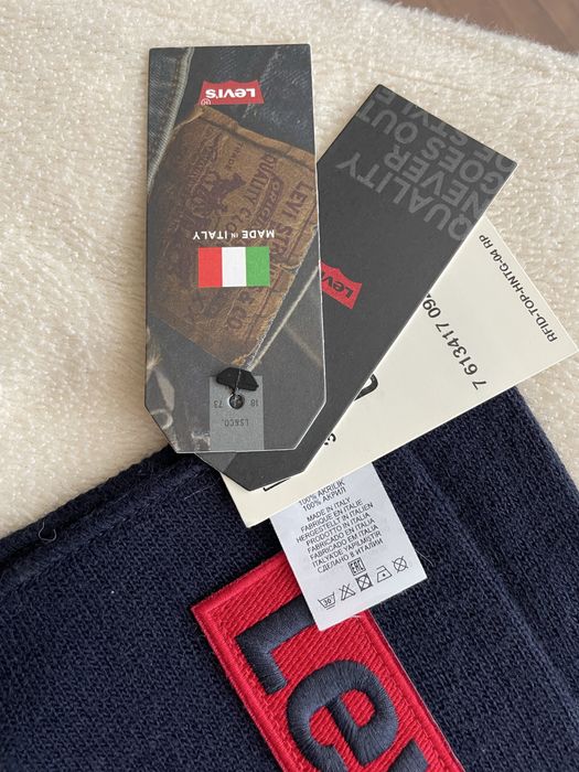 Новий шарф чоловічий Levi's