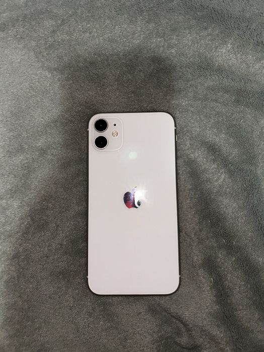 Айфон 11 білий 128 гб
