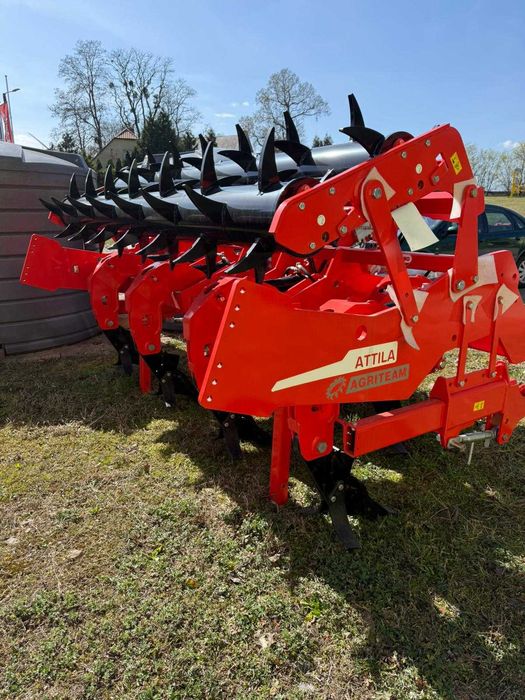 Głębosz pług dłutowy ATTILA 300/7 HYDRO Maschio Gaspardo 2026 od ręki