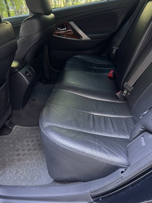 Продаж Toyota Camry 40