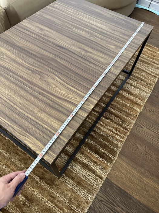 Журнальный столик