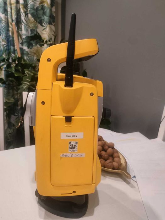 Sprzedam tachimetr robotyczny Trimble S3 + TSC3