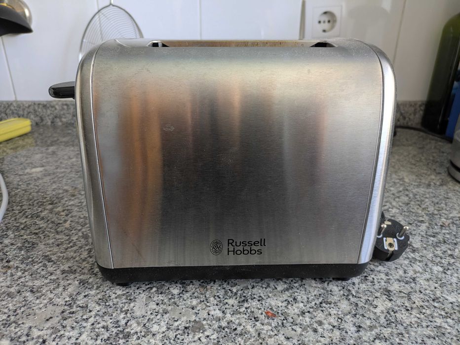 Broken toaster