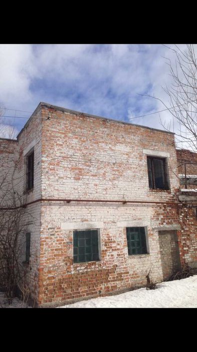 Продам комерційне приміщення 200 м2