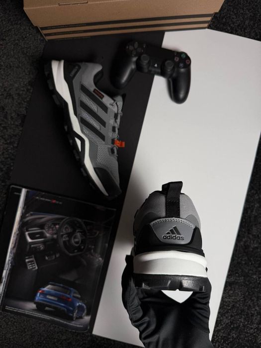 Чоловічі кросівки адідас Adidas Terrex Skychaser Light Grey Black