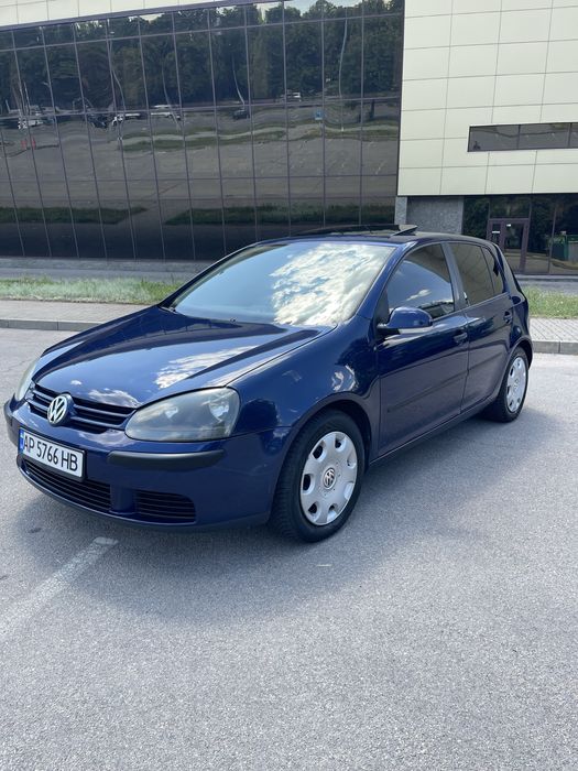 Volkswagen Golf V 1.6 mpi