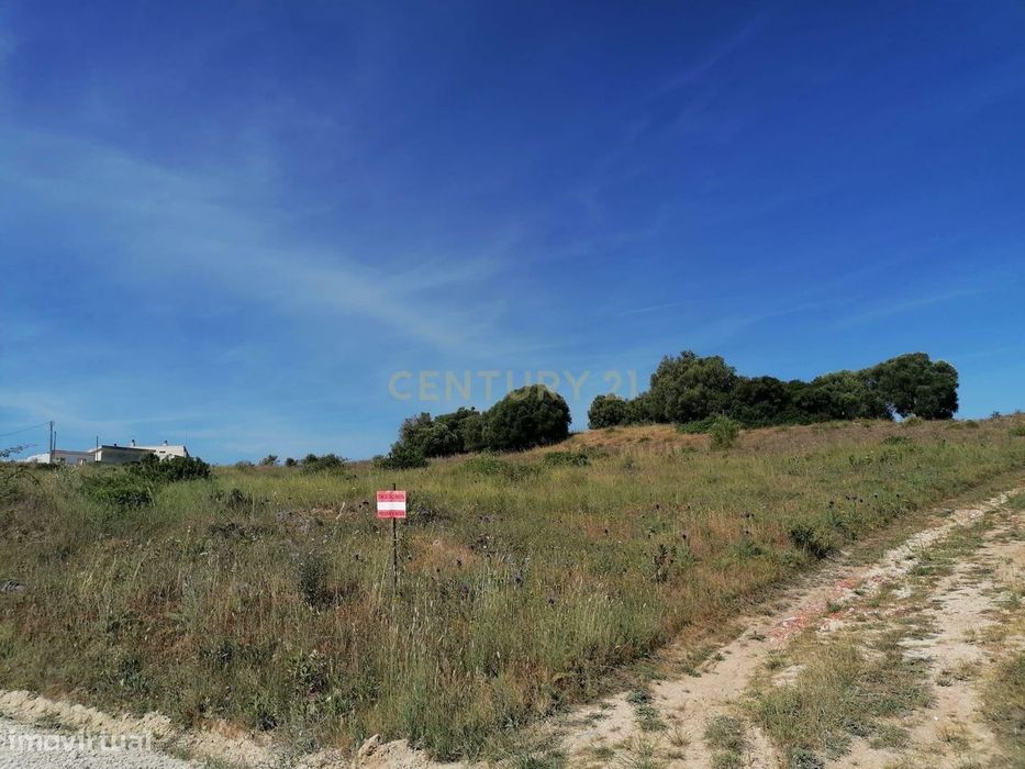 Terreno com 454 m2 Alfarim
