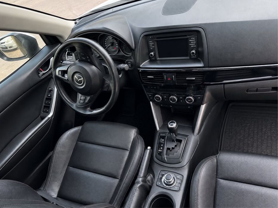 Продам офіційну Mazda-CX-5