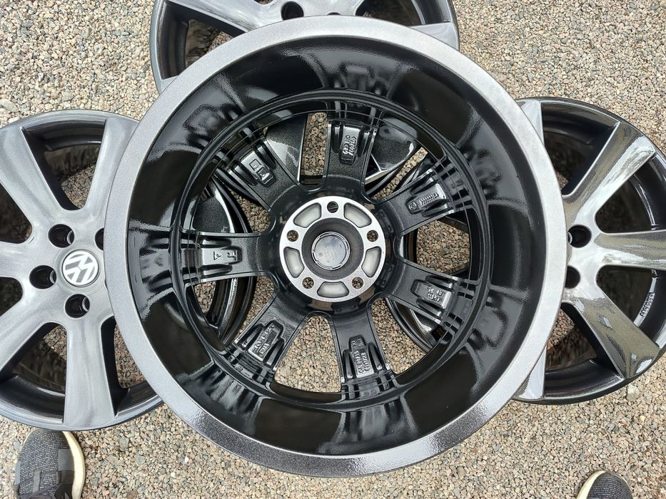 Диски R-17. 5×112. ET-35. J-8. Dia-72.5