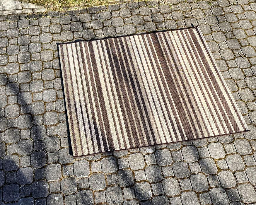 Dywan 160 x 120 cm stan jak Nowy