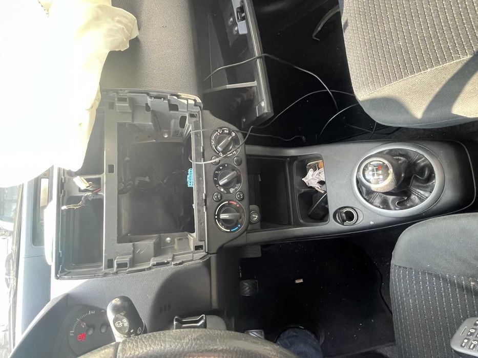 Peças Suzuki Swift III 2008