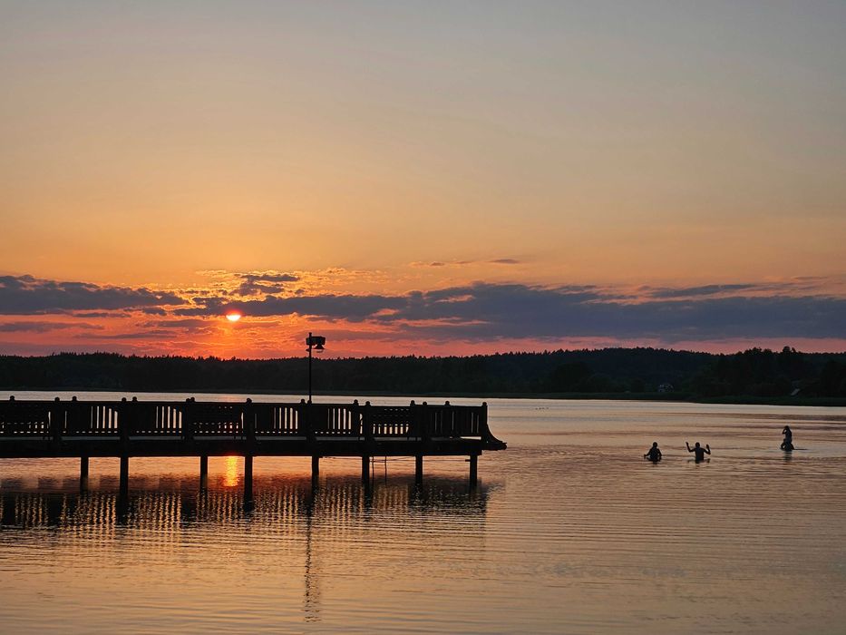 Domki letniskowe Przy Leśniczówce - Sauna - Jacuzzi - Domki nad jeziorem- Bory Tucholskie- Kaszuby, rodzinny wypoczynek, plac zabaw, stawy