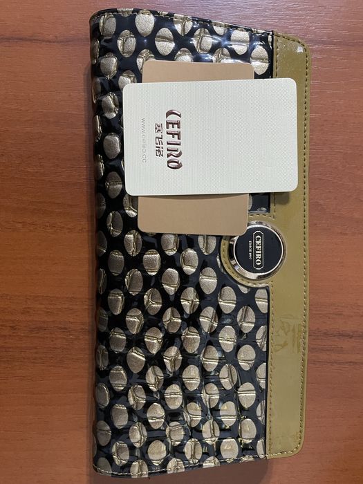 Гаманець жіночий