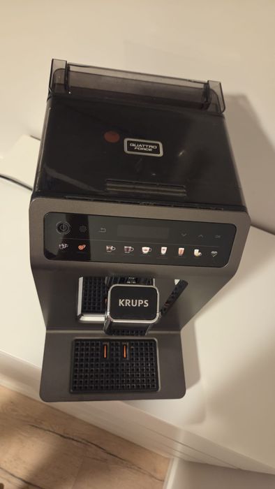 Ekspres do kawy Krups EA 890