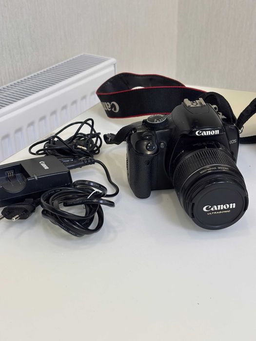 Фотоапарат Canon EOS 450D