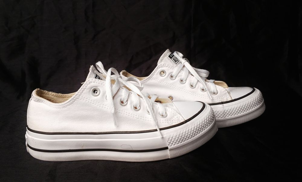 Жіночі кеди на платформі Converse All Star, 37,5
◾Стан ідеальний