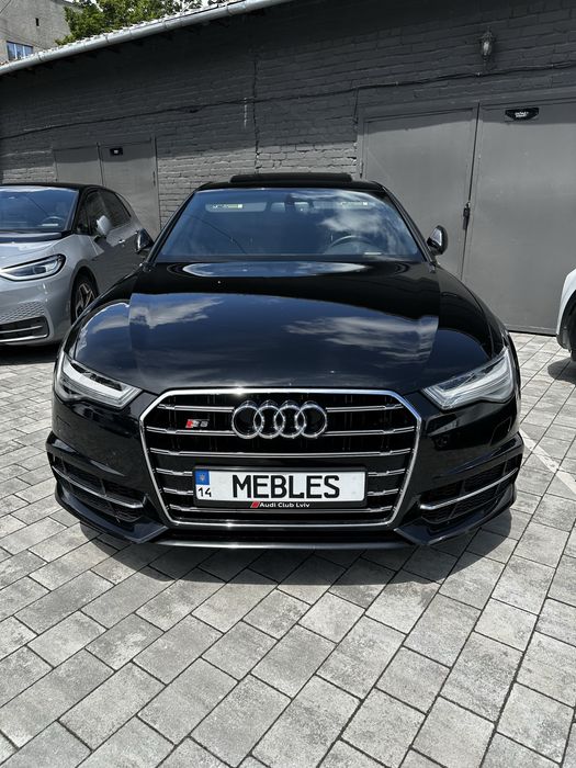 Продам Audi A6 C7 у відмінному стані