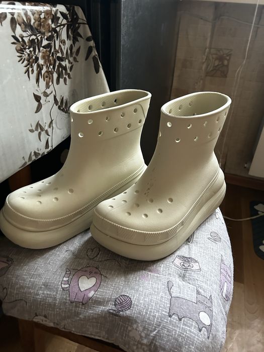 Жіночі гумові чоботи низькі Crocs Classic Crush Boot
