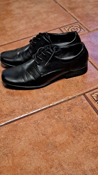 buty marki ottimo rozmiar 38