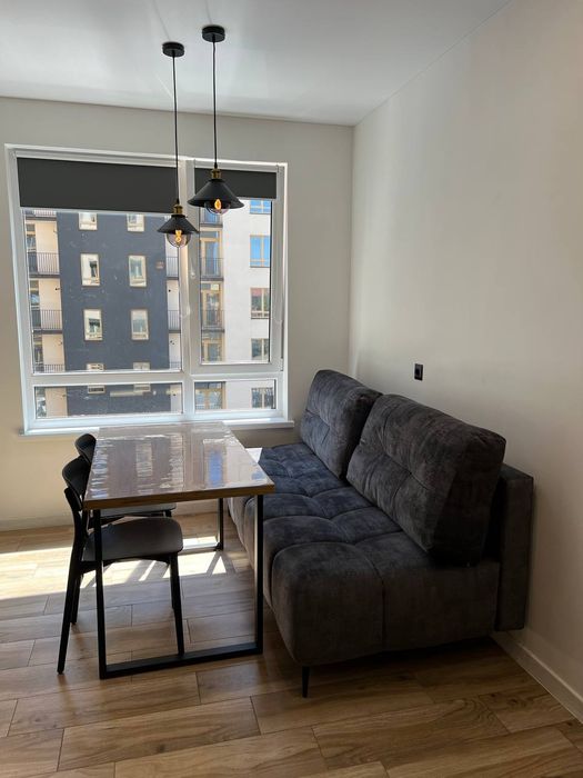 Подобово 1 к. квартира, центр, 6 спальих місць, посуточно Івано-Франкі