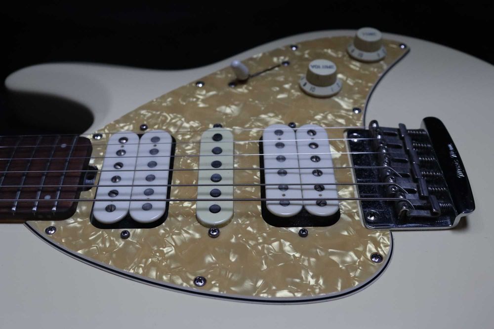 Music Man Ernie Ball Silhouette HSH