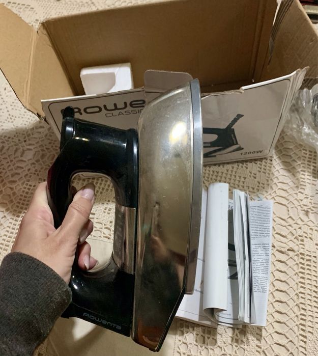 Ferro de engomar Rownta Classic Dry Iron