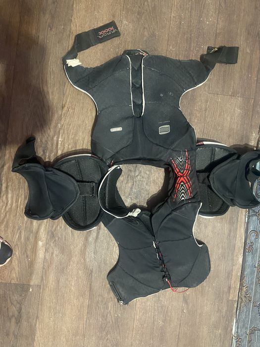 Нагрудник хокейний Bauer Vapor XXXX, розмір L