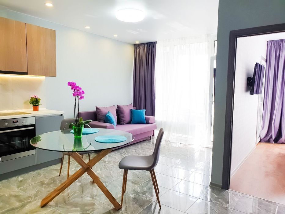 ДОМ НА ГЕНЕРАТОРЕ. ЖК Севен, Днепропетровская набережная 18А, Осокорки