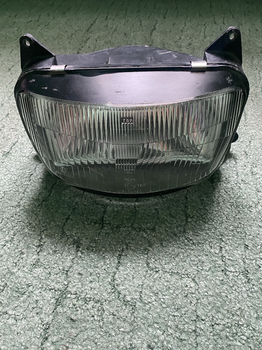 Фара Kawasaki zzr600