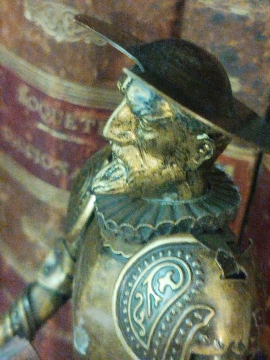 Estatueta antiga  Dom Quixote 27 cm