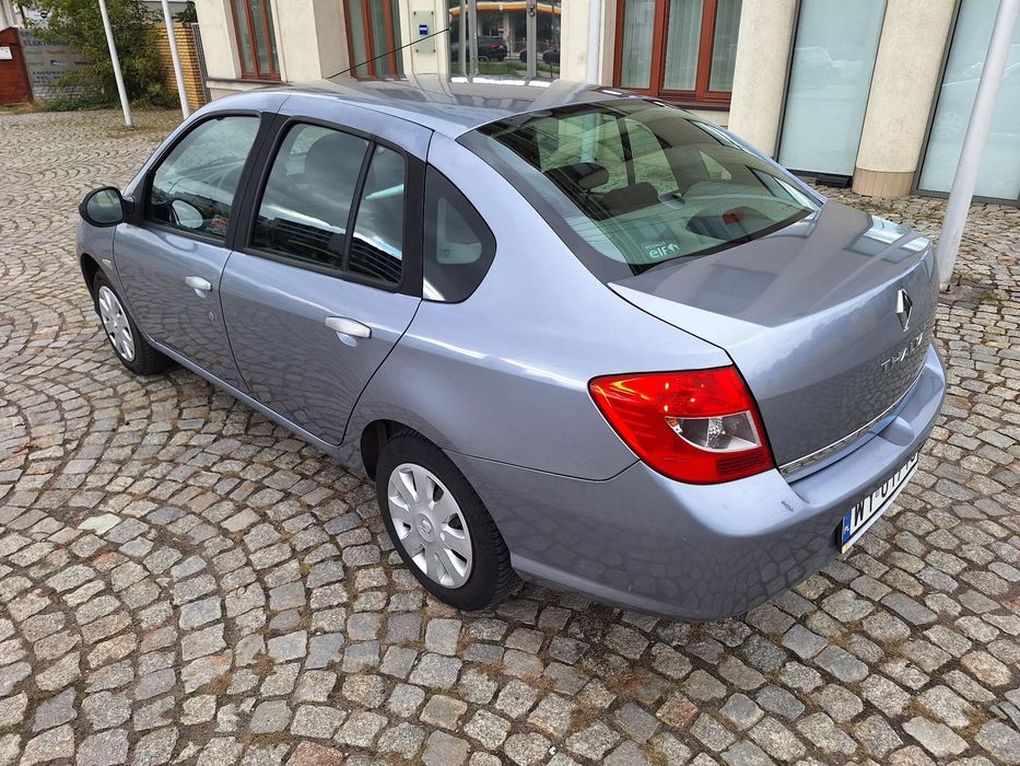 Renault Thalia Renault Thalia 2009