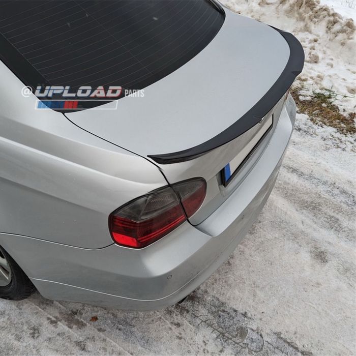 AILERON BMW SERIE 3 E90 LOOK M4 PLASTICO ABS PRETO BRILHANTE